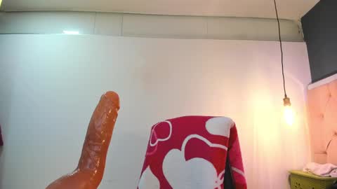 Emma online show from February 27, 2025, 1:28 pm