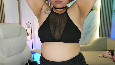 emma__walkerr_ online show from February 12, 2026, 7:09 pm