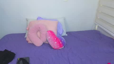 Emma Blue  modelo independiente online show from January 26, 2025, 7:52 pm