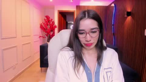 emma_caarter online show from July 28, 2026, 3:24 am