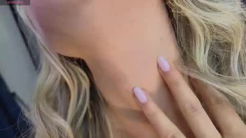 Snapshot of emma_coronel chatting on October 19, 2025, 11:27 pm emma coronel online show from October 19, 2025, 11:27 pm