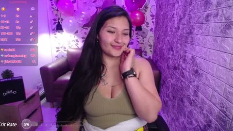Snapshot of emma_garciaa_ chatting on February 4, 2025, 9:38 am emma online show from February 4, 2025, 9:38 am