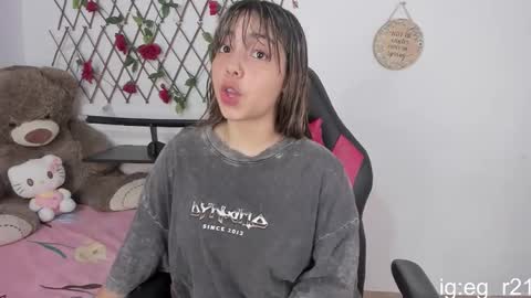 Snapshot of emma_grayys chatting on October 12, 2025, 4:11 am emma_grayys online show from October 12, 2025, 4:11 am