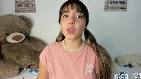 emma_grayys online show from April 19, 2026, 5:18 am