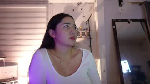 emma_johnson_ online show from December 6, 2024, 4:25 am