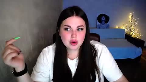 Emma online show from August 6, 2026, 7:32 am