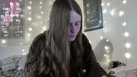 Snapshot of emma_just chatting on April 23, 2026, 4:20 pm emma_just online show from April 23, 2026, 4:20 pm
