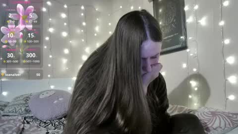 Snapshot of emma_just chatting on April 25, 2026, 8:17 am emma_just online show from April 25, 2026, 8:17 am
