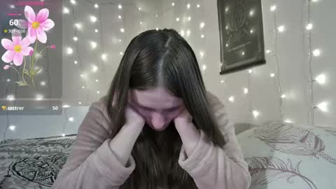 Snapshot of emma_just chatting on May 16, 2026, 10:41 pm emma_just online show from May 16, 2026, 10:41 pm