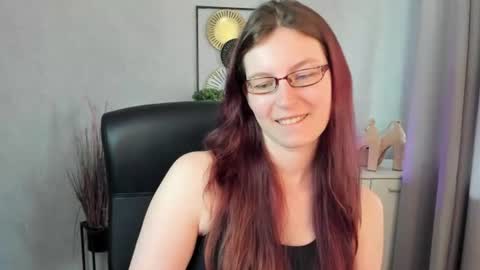 Snapshot of emma_lust94 chatting on July 7, 2026, 7:23 am emma online show from July 7, 2026, 7:23 am