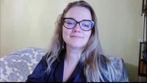 emma_misty_ online show from October 24, 2025, 7:05 am
