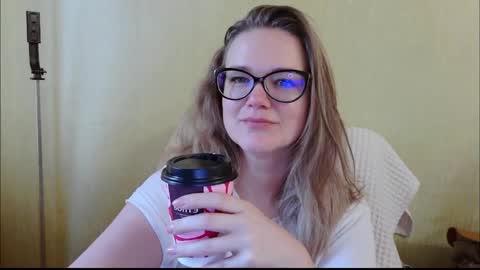 emma_misty_ online show from October 27, 2025, 6:17 am