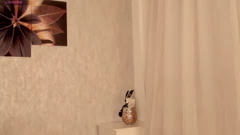 Emma Morgann online show from February 22, 2025, 2:41 pm