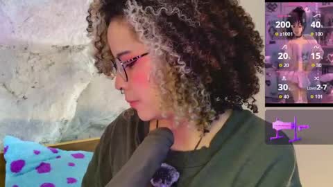 Snapshot of emma_nakamura chatting on June 8, 2026, 4:13 am online show from June 8, 2026, 4:13 am