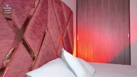 EMMA REVEES  online show from March 17, 2026, 5:33 am