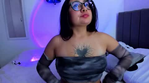 Emma online show from January 19, 2026, 4:49 am