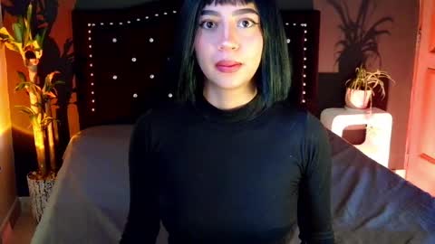 Snapshot of emma_web_ chatting on April 27, 2026, 12:25 pm Emma web online show from April 27, 2026, 12:25 pm