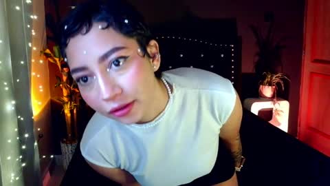 Snapshot of emma_web_ chatting on April 29, 2026, 1:04 pm Emma web online show from April 29, 2026, 1:04 pm