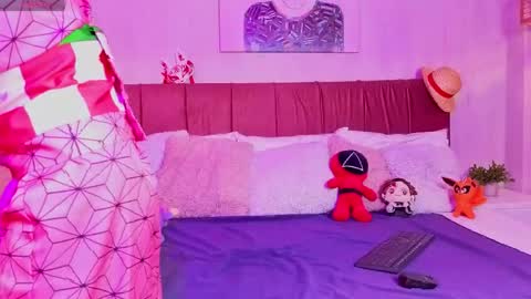 Emma online show from April 16, 2026, 7:14 pm