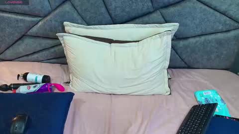 emma online show from February 21, 2025, 10:15 pm