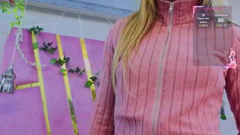 emma cortez online show from December 21, 2025, 12:56 pm