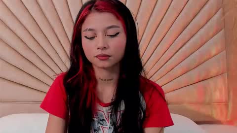           online show from November 20, 2025, 11:43 am