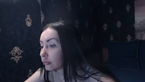 Snapshot of emmagoldx chatting on April 16, 2026, 10:38 am EmmaGoldX online show from April 16, 2026, 10:38 am