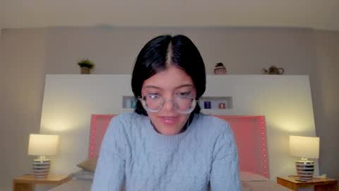 Snapshot of emmahale_ chatting on March 1, 2025, 10:02 am Emma online show from March 1, 2025, 10:02 am