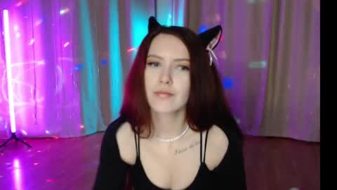 emmaishier online show from February 16, 2025, 7:49 pm