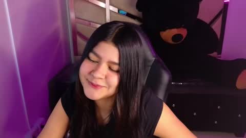 Snapshot of emmalee_a chatting on January 7, 2025, 1:57 pm Emma online show from January 7, 2025, 1:57 pm