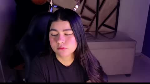 Snapshot of emmalee_a chatting on February 3, 2025, 10:58 am Emma online show from February 3, 2025, 10:58 am