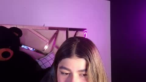 Snapshot of emmalee_a chatting on February 21, 2025, 10:39 am Emma online show from February 21, 2025, 10:39 am