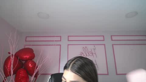 Snapshot of emmalee_a chatting on February 23, 2025, 11:44 am Emma online show from February 23, 2025, 11:44 am