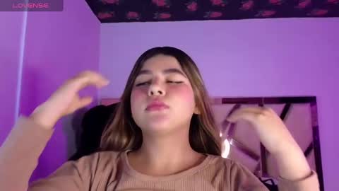 Snapshot of emmalee_a chatting on March 6, 2025, 10:41 am Emma online show from March 6, 2025, 10:41 am