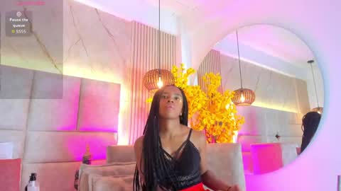 emmalove01 online show from April 13, 2026, 2:28 am