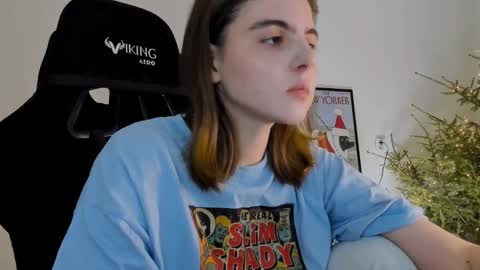 Emma online show from January 6, 2025, 8:07 pm