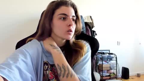 Emma online show from September 27, 2025, 10:42 am