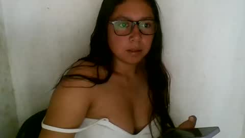 Snapshot of emmaortiz348067670331 chatting on May 12, 2026, 7:44 pm emmaortiz348067670331 online show from May 12, 2026, 7:44 pm