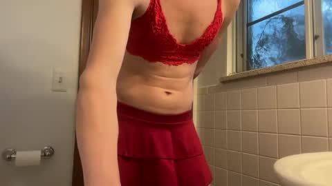 emmarose33 online show from February 25, 2025, 12:14 am