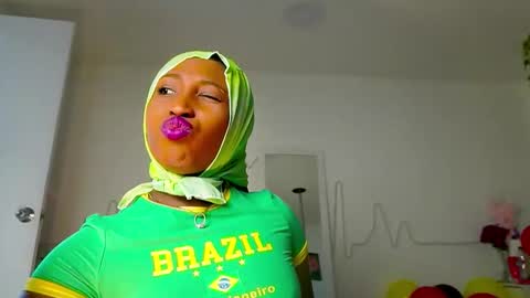 Sara online show from September 22, 2025, 11:45 am