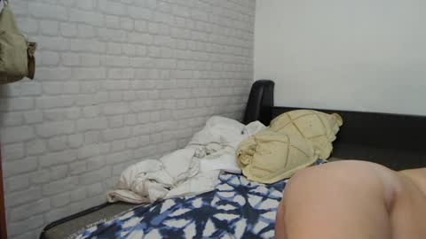 emmasquirt69 online show from December 2, 2024, 9:28 pm