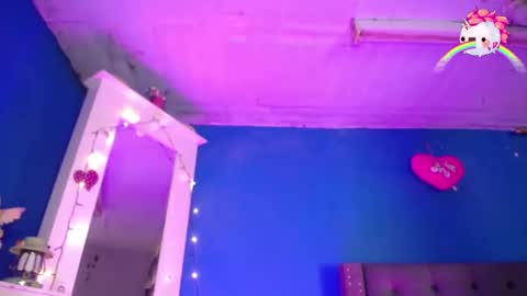 Snapshot of emmaxx7 chatting on January 10, 2025, 9:42 pm Emma online show from January 10, 2025, 9:42 pm