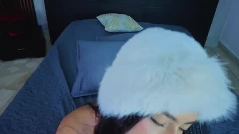 emmi_collins online show from March 26, 2026, 7:52 pm