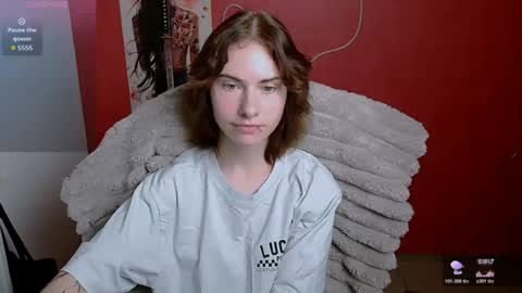 Snapshot of emmi_rossum chatting on July 11, 2026, 11:24 am Emmi online show from July 11, 2026, 11:24 am