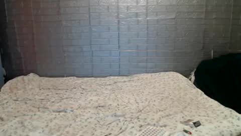 Emmily000 online show from March 28, 2026, 12:21 am