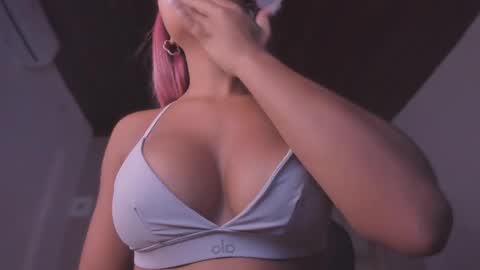 Snapshot of emmily_savage chatting on June 9, 2026, 11:44 am online show from June 9, 2026, 11:44 am