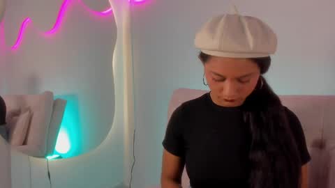 Snapshot of emmilybratz chatting on May 23, 2026, 10:19 am EMMILY online show from May 23, 2026, 10:19 am