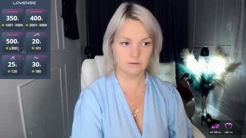 emmmam online show from December 4, 2025, 5:43 pm