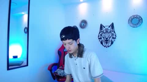 Snapshot of emmo_boy chatting on January 8, 2026, 8:33 pm SERGIO online show from January 8, 2026, 8:33 pm