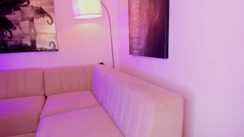 Snapshot of emmy_heart7 chatting on February 17, 2026, 3:36 am Emmy Heart online show from February 17, 2026, 3:36 am